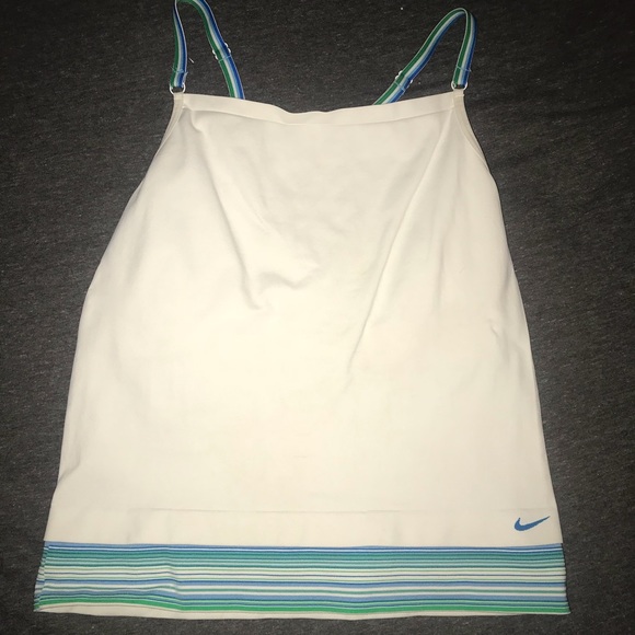 Nike Tops - Vintage Nike Top